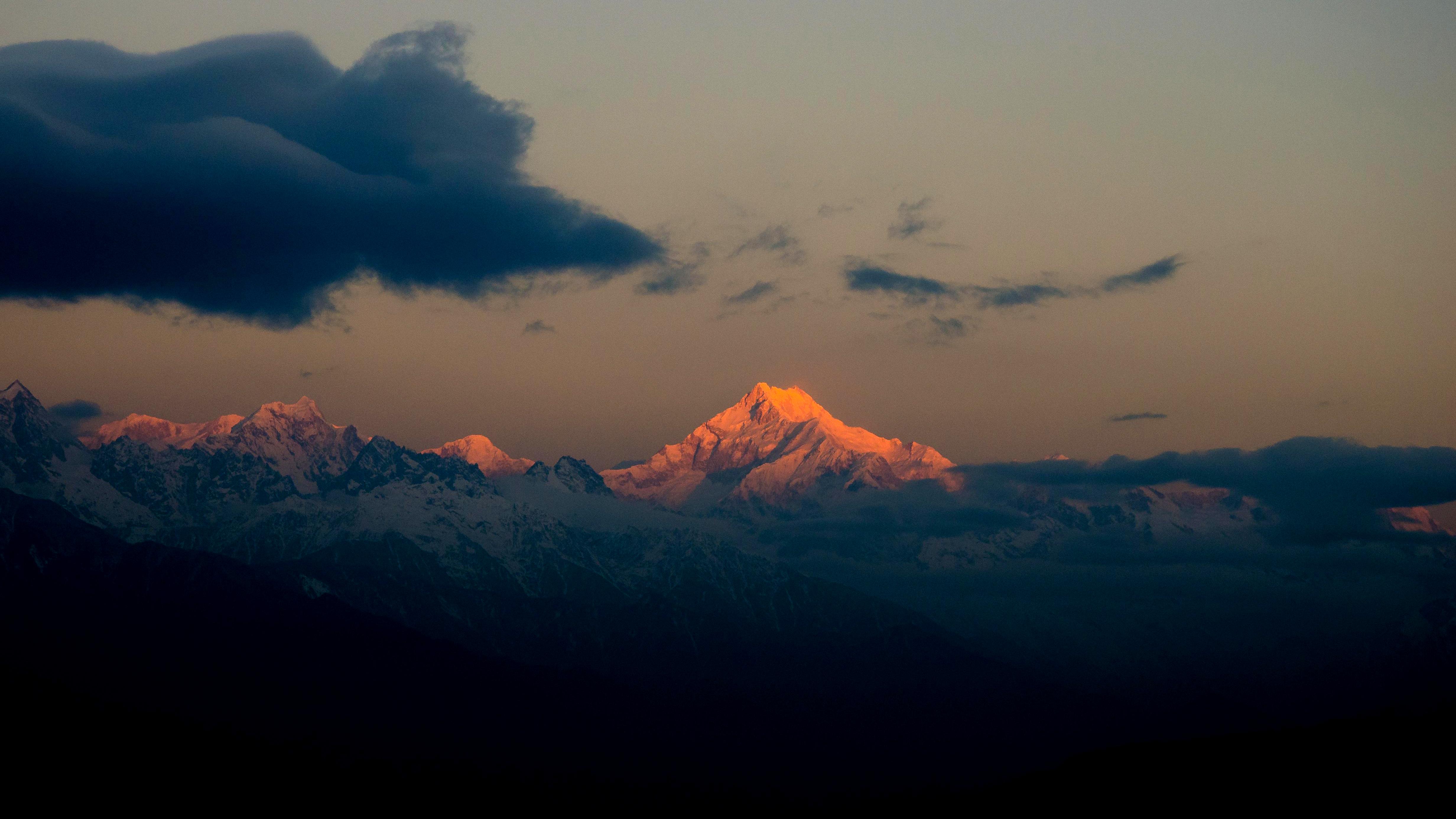 Mount Kanchenjunga Ascent: Unveiling the Pinnacle of Himalayan Adventure