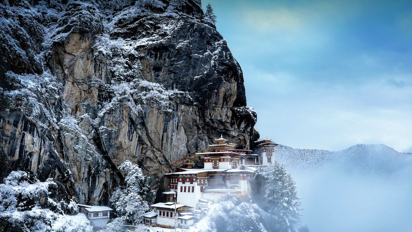 Best Time to Visit Bhutan: Spring and Fall Seasons for Mild and Dry ...