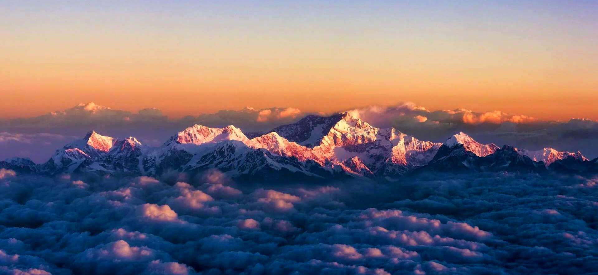 Embrace the Adventure: Essential Guide to a Kanchenjunga Expedition