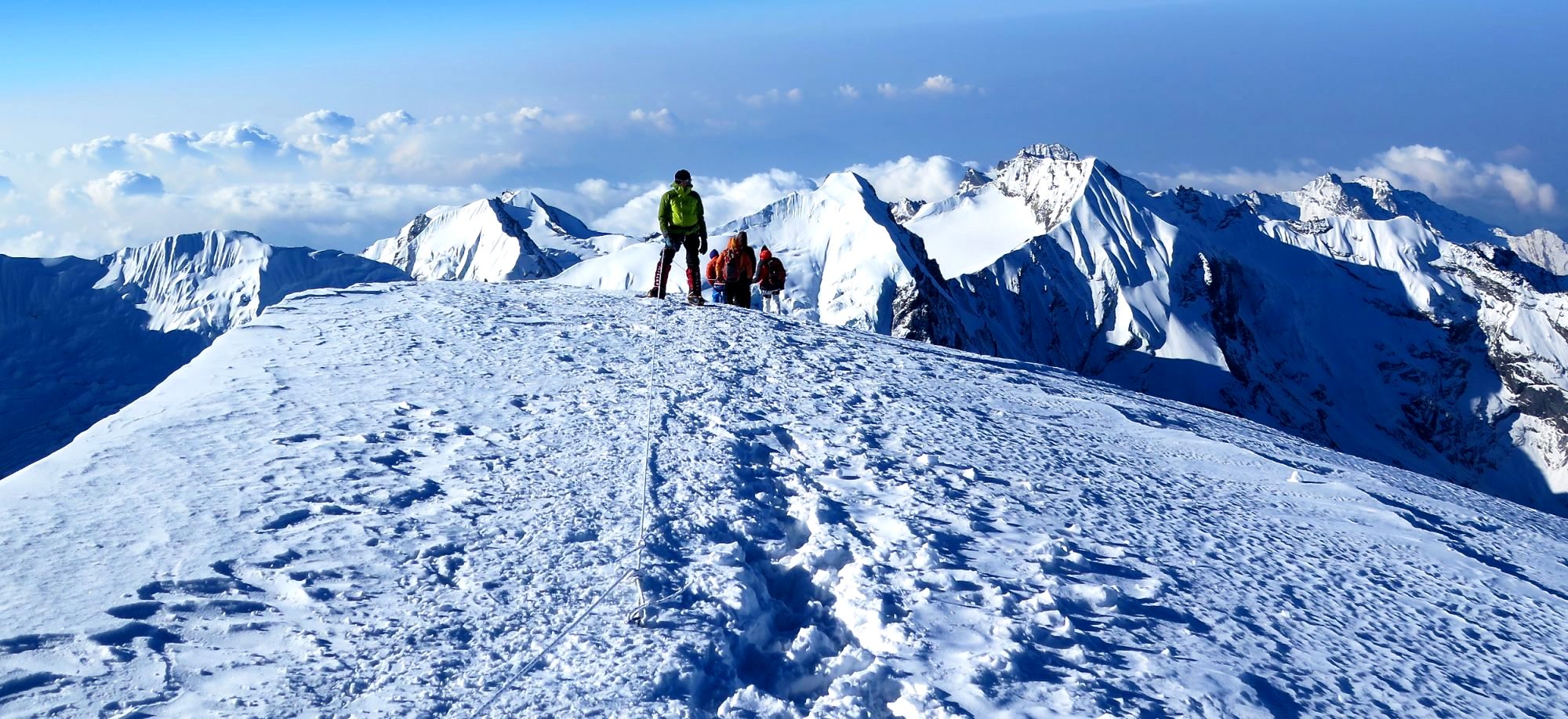 Mastering 6000m Peaks In Nepal: Essential Tips & Preparation